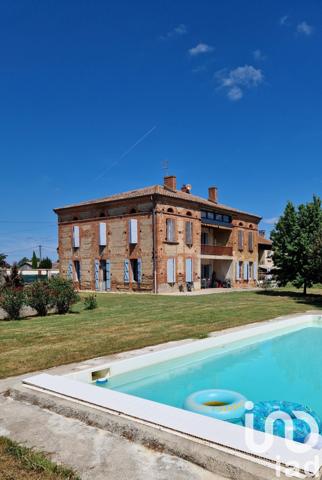 Maison 8 pièces de 305 m² à Castelferrus (82100)