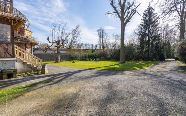 Maison à vendre    5 pièces • 300 m2 Pomponne