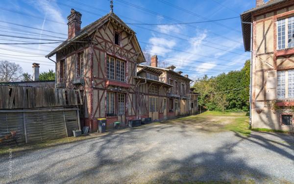 Maison à vendre    5 pièces • 300 m2 Pomponne