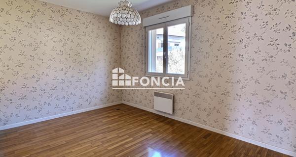 À vendre Appartement 3 pièces 73 m² - Unieux 42240