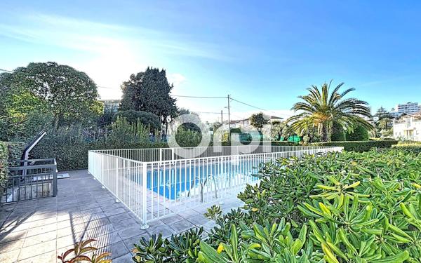 Appartement à vendre    1 pièce • 27,16 m2 Antibes