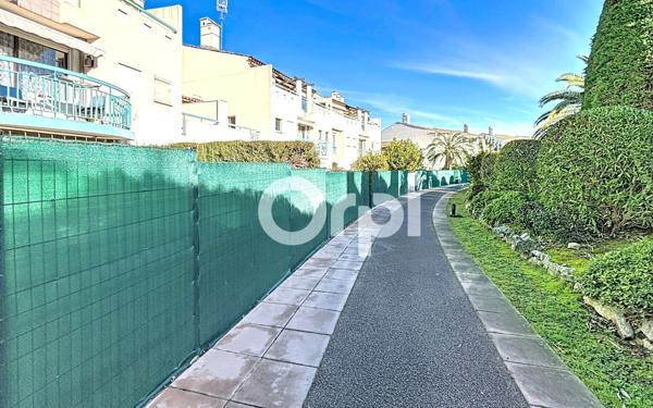 Appartement à vendre    1 pièce • 27,16 m2 Antibes