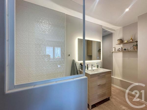 Appartement F3 à vendre  3 pièces - 69,01 m2 MANDELIEU LA NAPOULE - 06