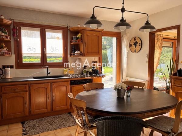 Maison à Caudan, 56850 - 5 pièces 131m²