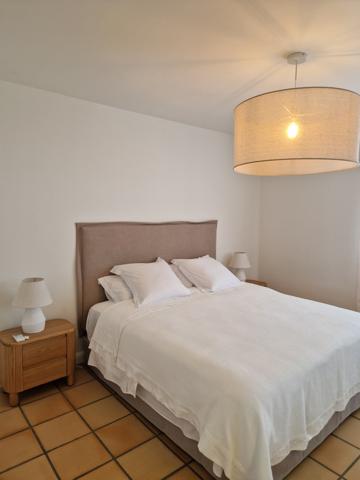 Petit-Bourg (97170) Villa meublée d’exception à Petit-Bourg avec piscine