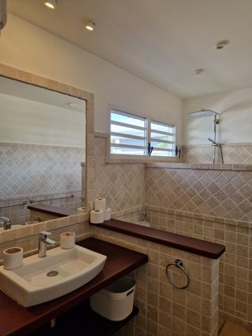 Petit-Bourg (97170) Villa meublée d’exception à Petit-Bourg avec piscine