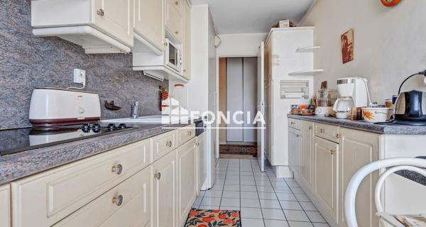À vendre Appartement 4 pièces 102.79 m² - Antony 92160