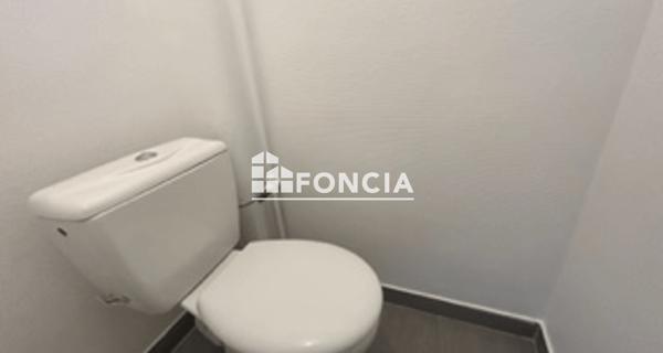 Location Studio 27.42 m² - La Varenne St Hilaire 94210