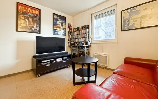 Appartement à vendre    2 pièces •  Lyon 8