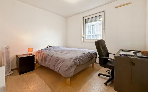 Appartement à vendre    2 pièces •  Lyon 8