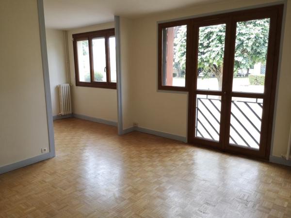 T3 bis - Saint Cyr sur Loire -  centre