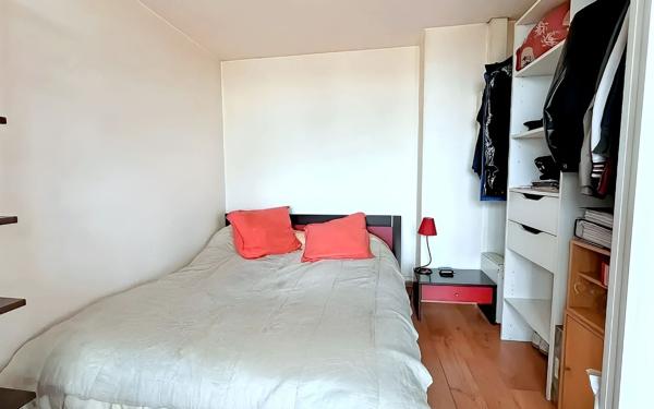 Appartement à vendre    1 pièce • 31 m2 Le Plessis-Trévise