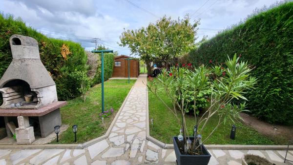 AGREABLE MAISON DE 3 CHS - SECTEUR CALME