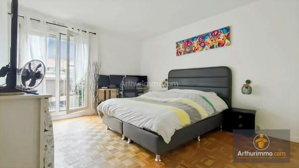 Vente                                                      Maison
                        
                     6 pièces                      100 m2                     à Bondoufle