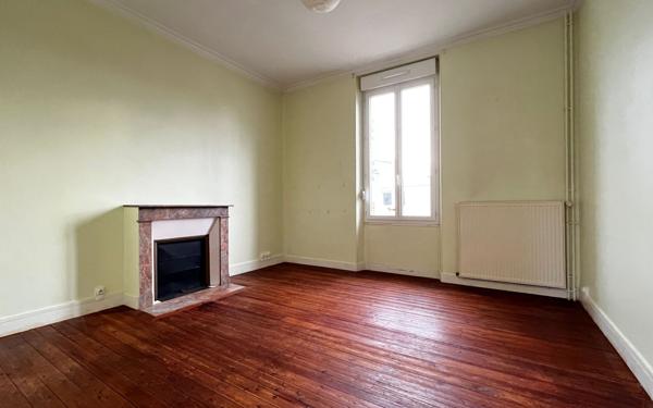 Maison à vendre    5 pièces • 111 m2 Nogent-le-Rotrou