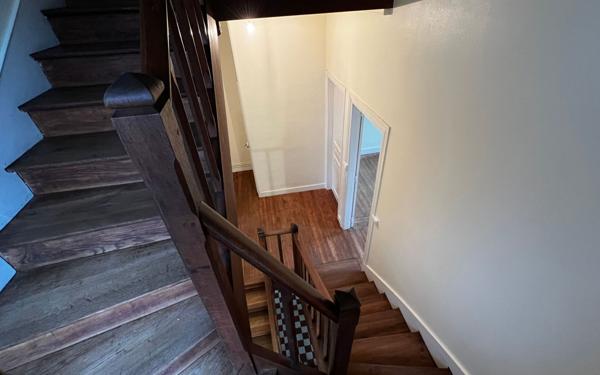 Maison à vendre    5 pièces • 111 m2 Nogent-le-Rotrou