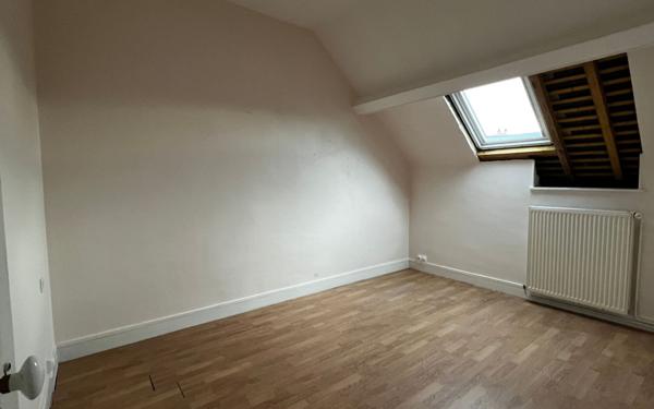 Maison à vendre    5 pièces • 111 m2 Nogent-le-Rotrou