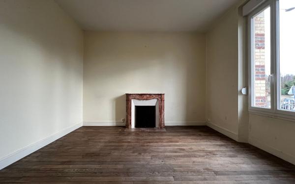 Maison à vendre    5 pièces • 111 m2 Nogent-le-Rotrou