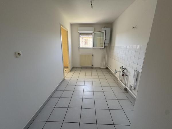 APPARTEMENT T2 AVEC GARAGE ET CAVE - 54.20 M2