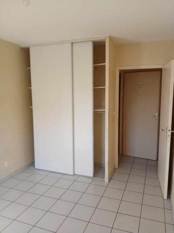 APPARTEMENT T2 AVEC GARAGE ET CAVE - 54.20 M2