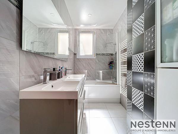 Maison Valenton secteur pavillonnaire avec terrasse et jardin