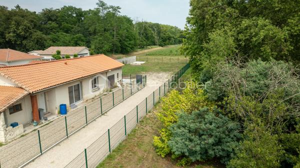 Terrain de 803 m²