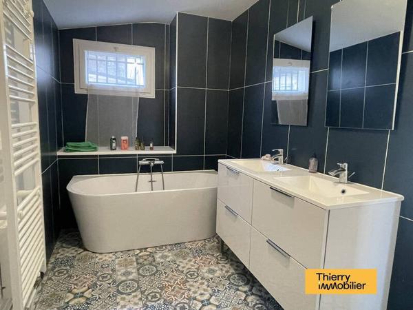 Maison 4 pièces - 44000 Nantes -  Centre ville