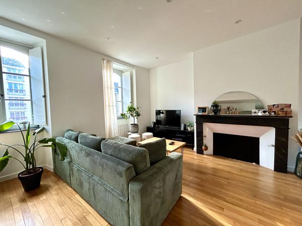 APPARTEMENT T3 - 74m² - CENTRE-VILLE