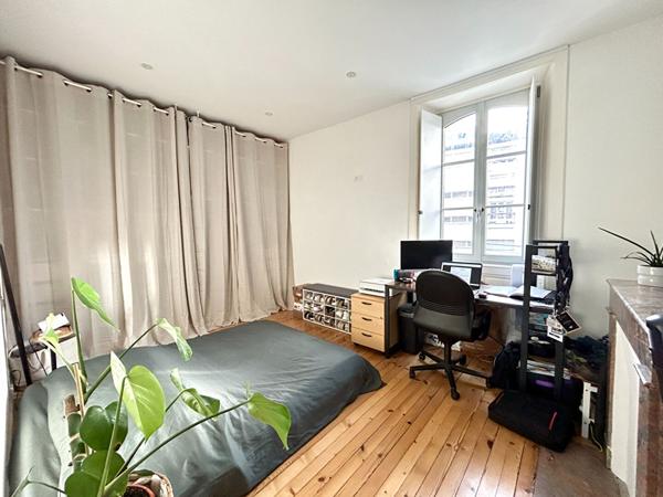 APPARTEMENT T3 - 74m² - CENTRE-VILLE