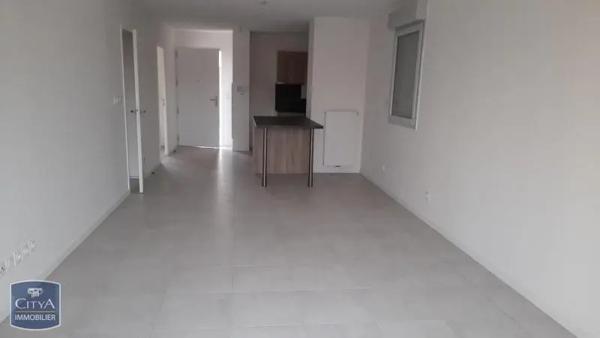 Appartement à louer 2 pièces 59.56m² Balma (31130)