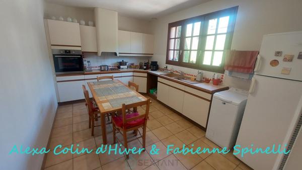 Maison vie de plain pieds possible sur sous sol total