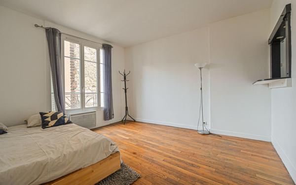 Appartement à vendre    2 pièces • 24,80 m2 Clichy