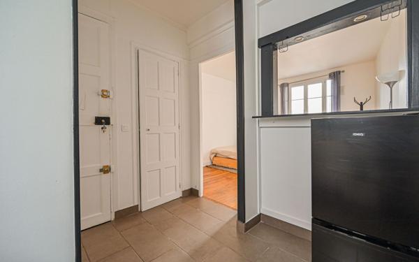 Appartement à vendre    2 pièces • 24,80 m2 Clichy