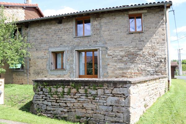 Proche PONT DE VAUX belle ferme de 200 m² avec 5 chambres sur 1000 m² de terrain