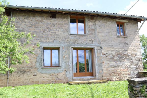 Proche PONT DE VAUX belle ferme de 200 m² avec 5 chambres sur 1000 m² de terrain