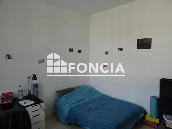 Location Studio 20.8 m² - 18 RUE JULES FERRY Poitiers 86000