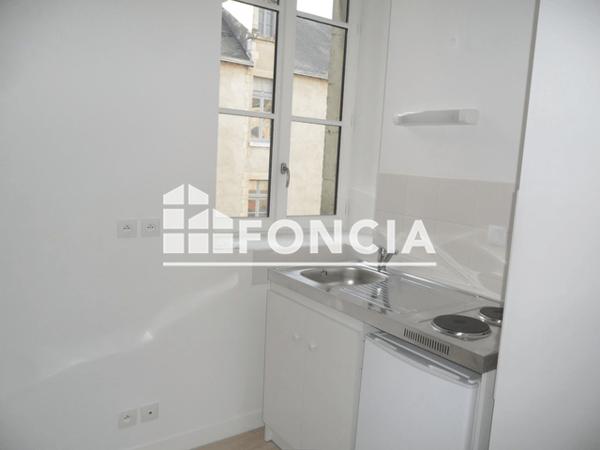 Location Studio 20.8 m² - 18 RUE JULES FERRY Poitiers 86000