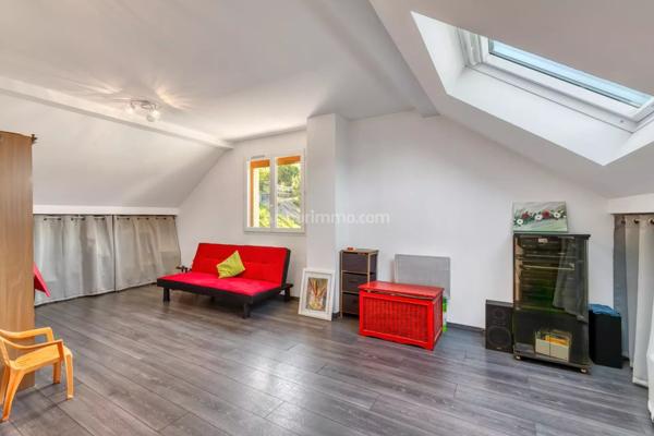 Vente Maison 6 pièces 140 m2 à Voglans