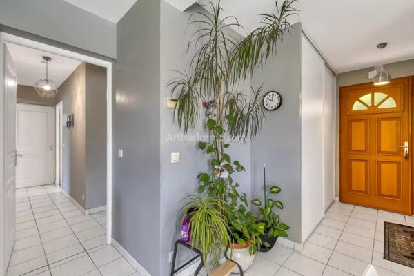 Vente Maison 6 pièces 140 m2 à Voglans