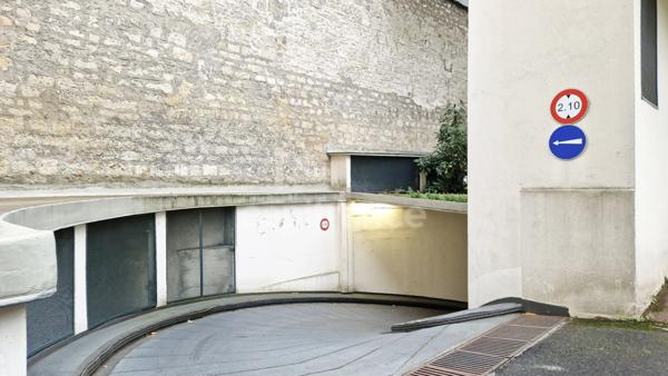 Parking/Box à vendre PARIS 17EME ARRONDISSEMENT (75)