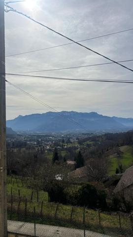 maison sur Tolvon (hauteur de St étienne de crossey) de 120m² avec garage et cave