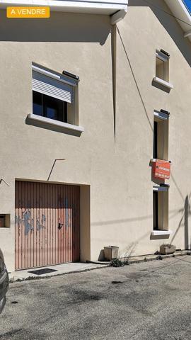 Maison de village sur les hauteurs de Tolvon ( 5 minutes de Voiron) de 120m² avec garage+cave+parcelle 50m²