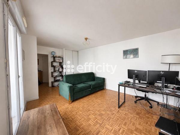 Appartement
         2 pièces
        - 47 m² Exclusivité 335 000 € *