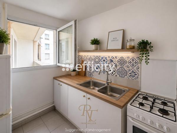 Appartement
         2 pièces
        - 47 m² Exclusivité 335 000 € *