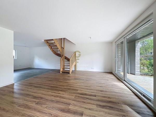 Maison mitoyenne 2 côtés Villeneuve-d'Ascq 147.01 m²