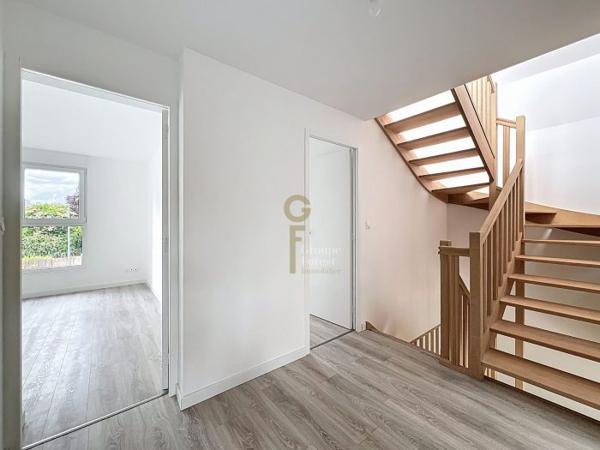 Maison mitoyenne 2 côtés Villeneuve-d'Ascq 147.01 m²