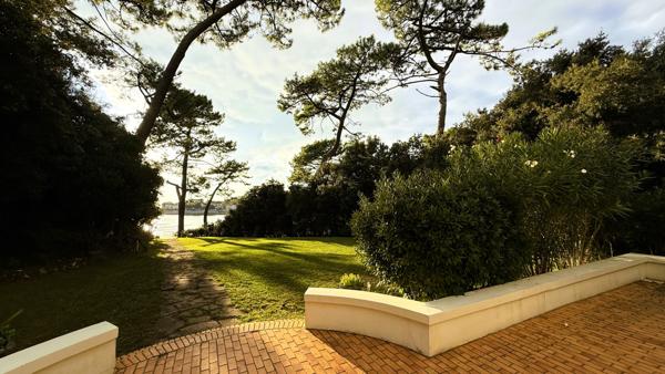 Maison/Villa à Vaux sur Mer de 215m2