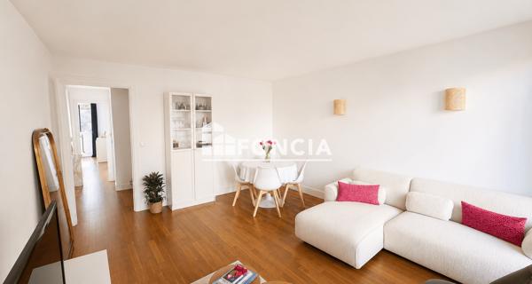 À vendre Appartement 3 pièces 71.49 m² - Versailles 78000