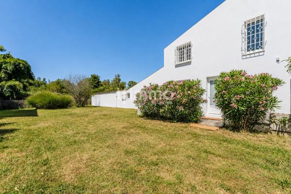 Maison 4 pièces avec jardin terrasse, garage et parking