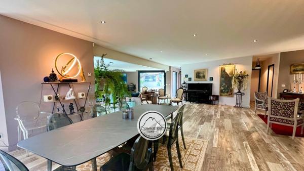 Vivre le prestige au quotidien, face à la majesté des montagnes pyrénéennes Maison à vendre 6 pièces GAN (64)